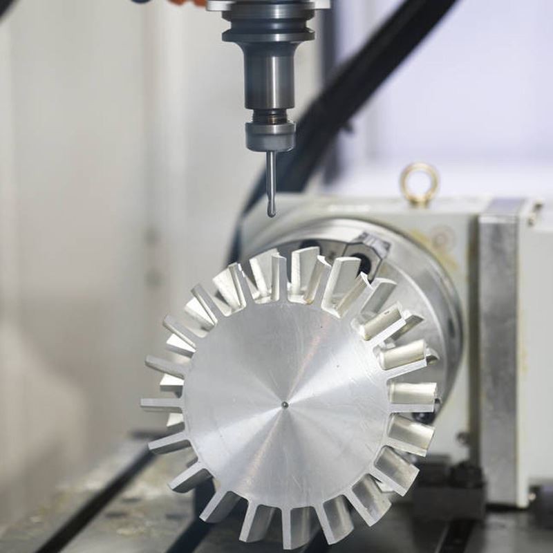 How to deal with the details before the basic knowledge of CNC machining center?